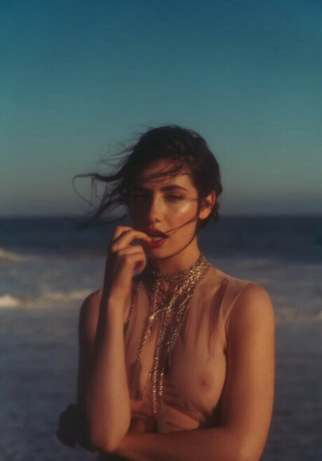 Maud Elena top galerie