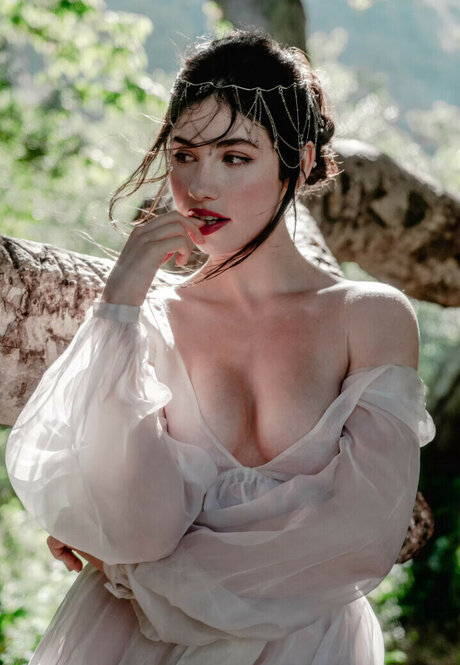 Maud Elena erwachsene kostenlose foto