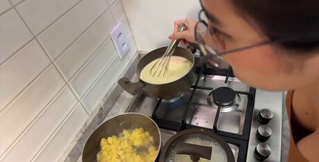 Pannshi schauspielerin erotische foto