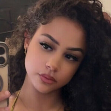 Thick Baddie Forevaa laii erwachsene schöne fotos