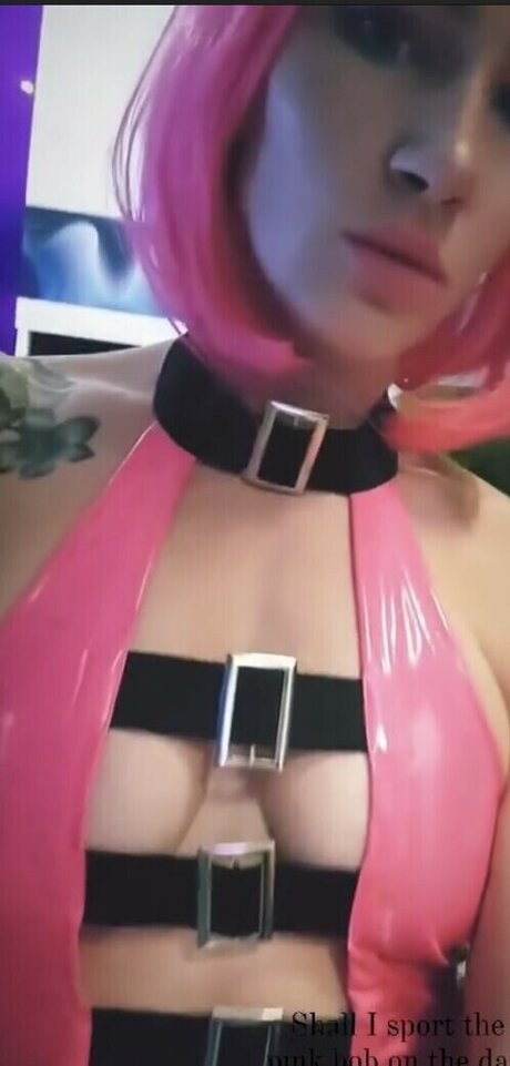 Eeerinleigh erotische heiße bilder