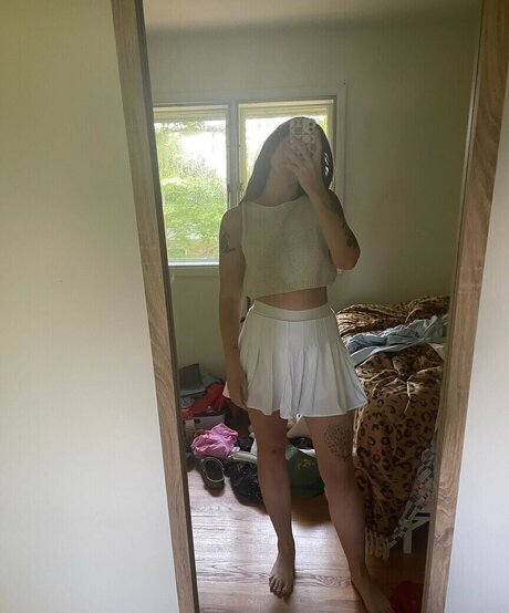 Katie Crutchfield erotische kunst bild