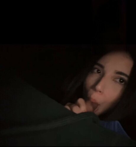 xoxo yura nacktheit pornostar foto