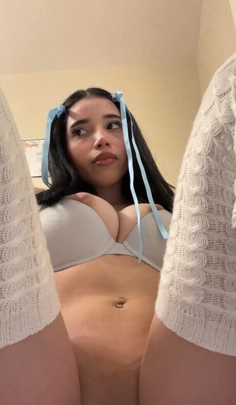 xoxo yura exklusive heiße fotos