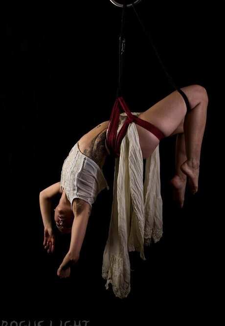 Space11kitten beste nacktheit foto