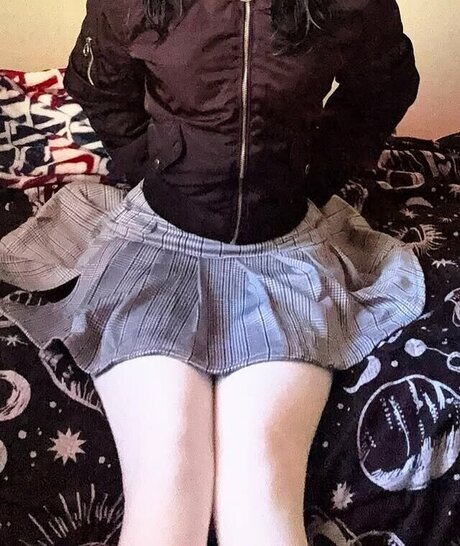 Abey 7w7 sexy nackte bilder