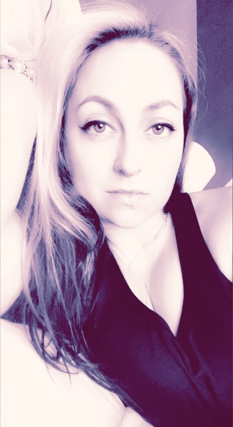 Nyxa porno nacktheit galerien