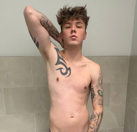 Ayden VIP hübsche xxx bilder