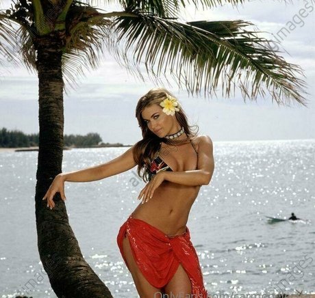 CarmenElectra top kunst fotos