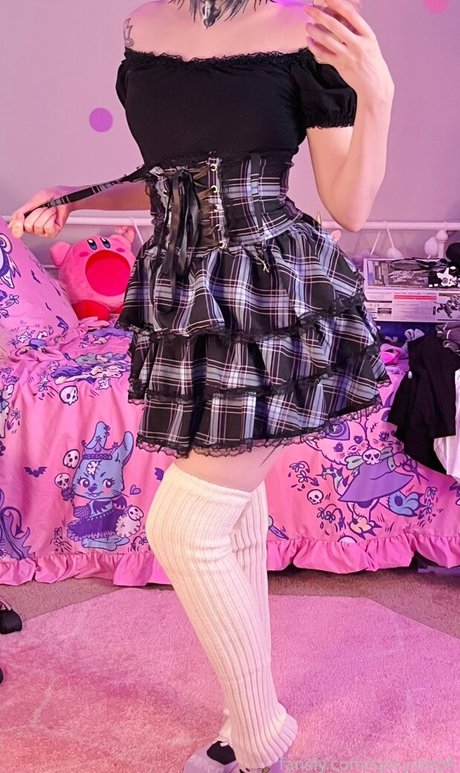 PistolNSFW freie exklusive bild