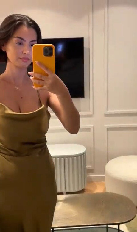 Adelaide T model schöne archiv