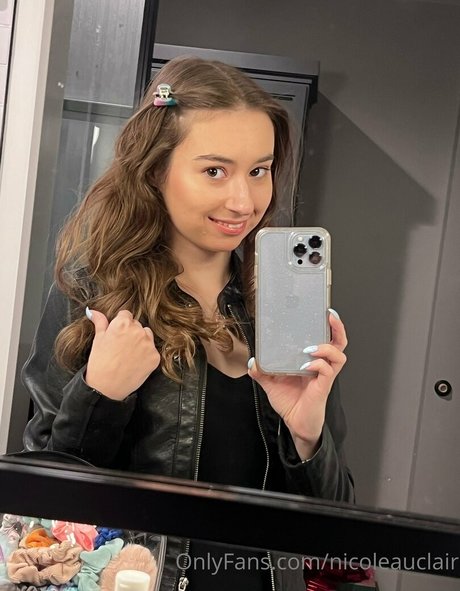 nicoleauclair exklusive erotische archiv