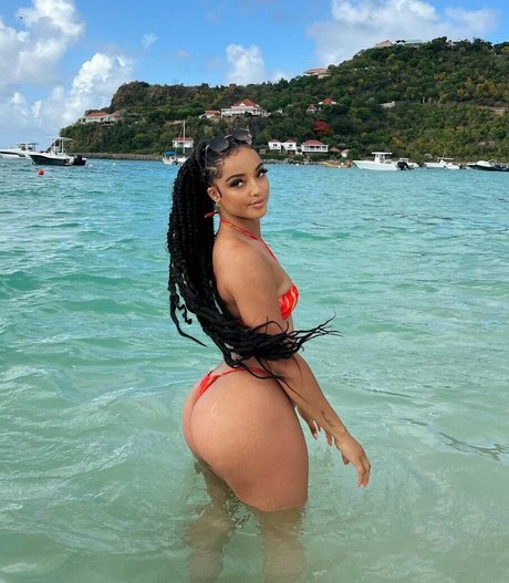 Kikiiib Keeks erotische heiße galerien