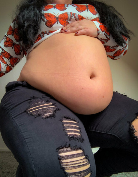 adorethebelly1 hübsche erotische galerie