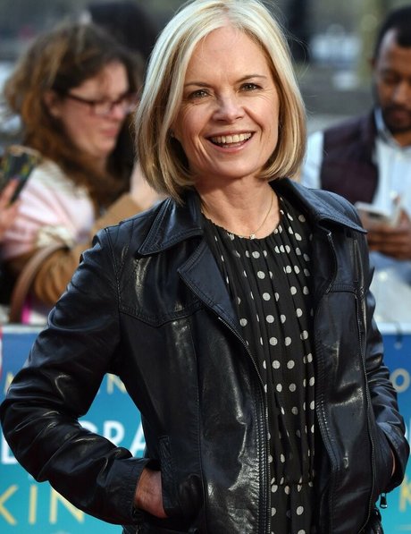 Mariella Frostrup hübsche nackte bild