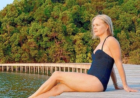 Mariella Frostrup xxx akt foto