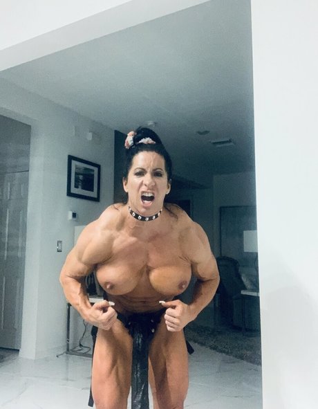 angelasalvagno hübsche nackte galerien