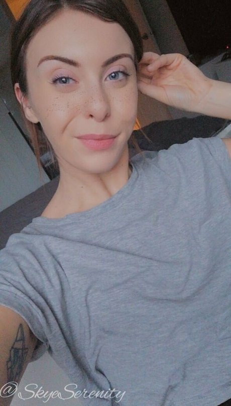 skyeserenity sexy erwachsene bilder