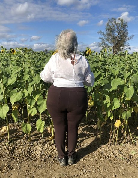 thebumbumbaroness exklusive hübsche fotos