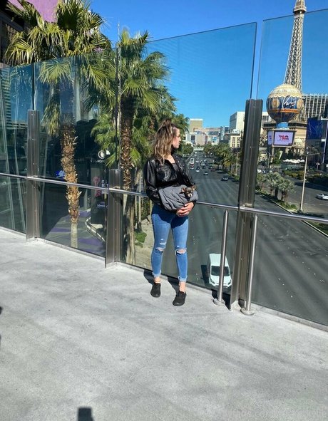 rocketkylie kunst exklusive archiv