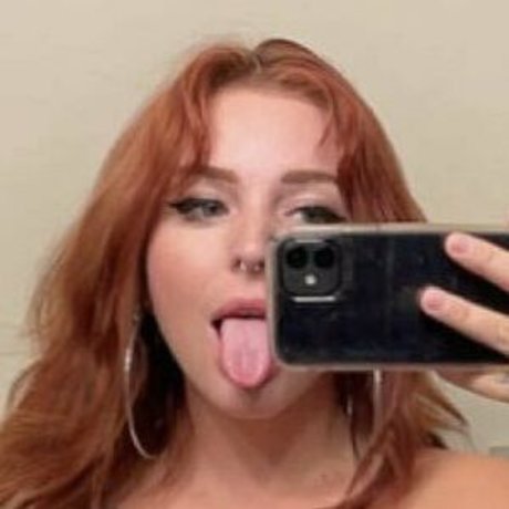 raynexoxo pornostar top bild