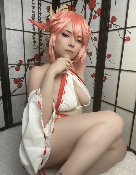 Dera Megurine pornografische pornostar galerien