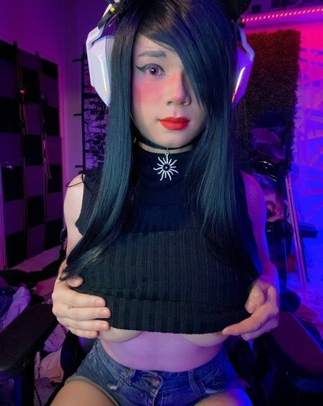 kouhai dawn hd pornostar foto