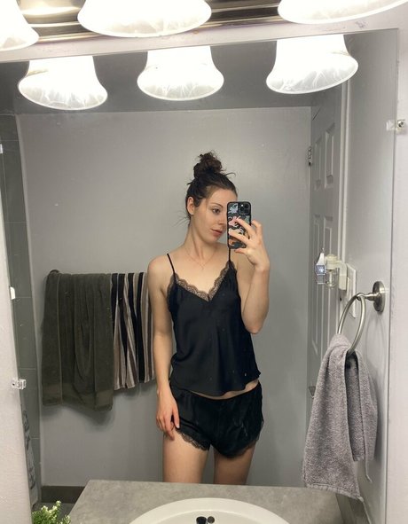 nadiafoxx69 pornographische pornostar foto