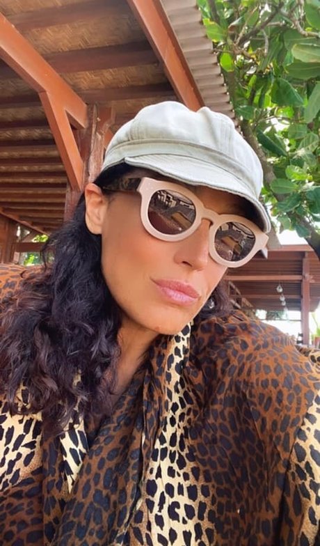 Naziko Duchinskya model nackten bilder