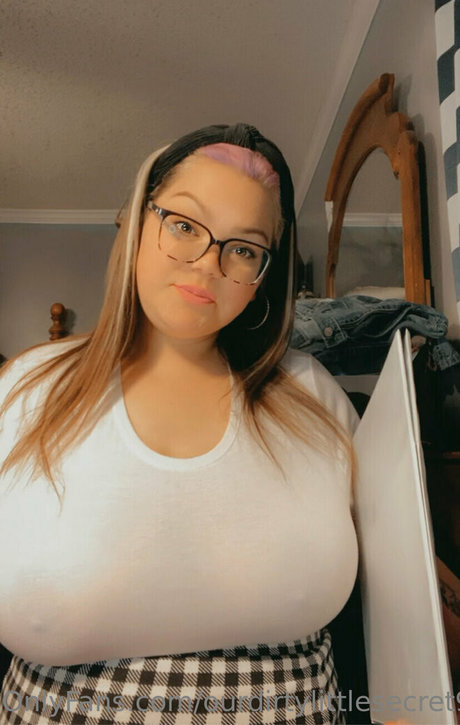 ourdirtylittlesecret96 model hübsche galerien