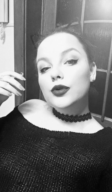 schwarze shemale-onlyfans freie porno bild