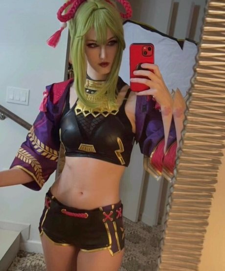 Shiro cos exklusive nackten fotos