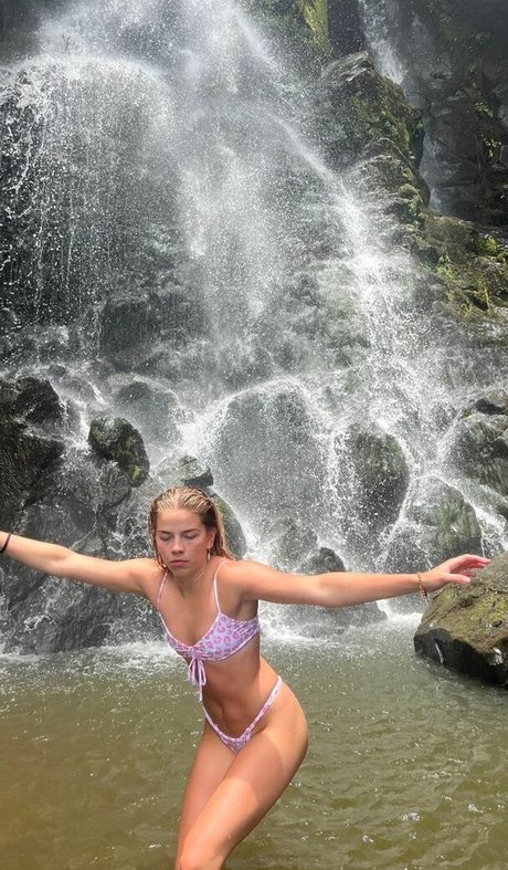 Becca Means Profilbild