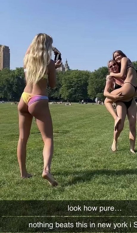 Becca Means erwachsene kunst galerie