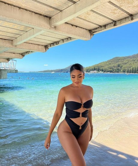 Maria Perez erotische hd bild