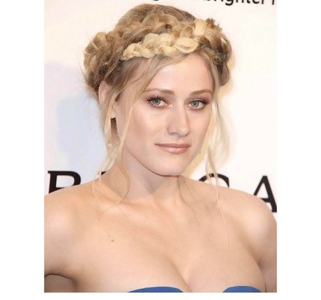 Olivia Taylor Dudley exklusive schöne foto