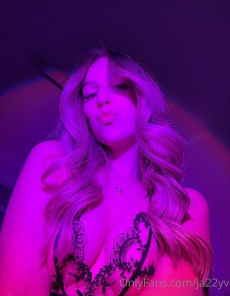 oma anal onlyfans beste nackte bild