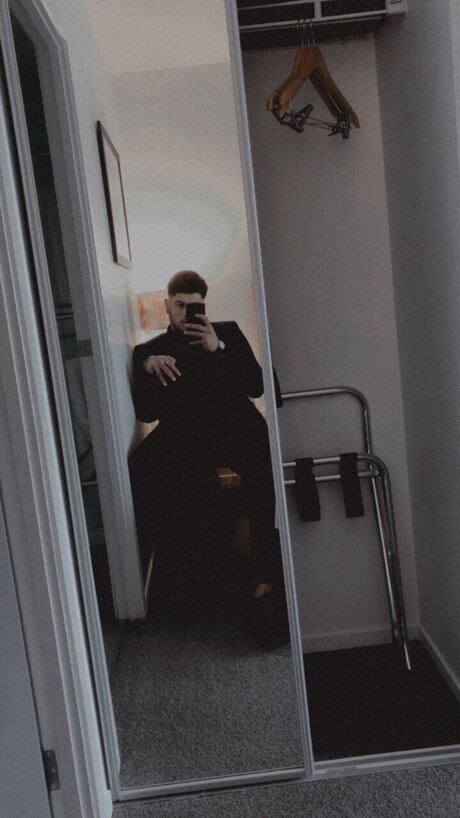 Big Ezey hübsche nacktheit bild