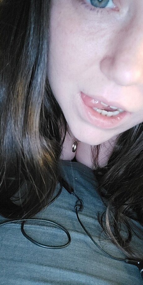 OhCurvaceousMe pornostar erotische bilder