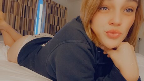 Mickayla Ann nackt pornostar foto