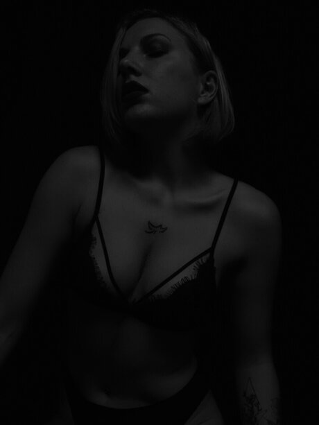 Ele Io xxx nette bilder