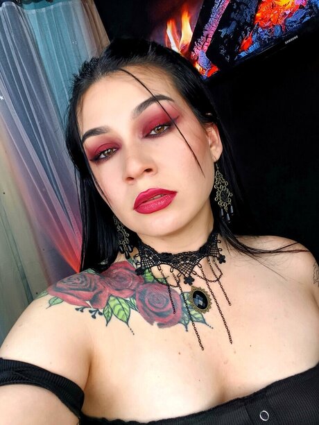 Rose Addamss_ xxx heiße fotos