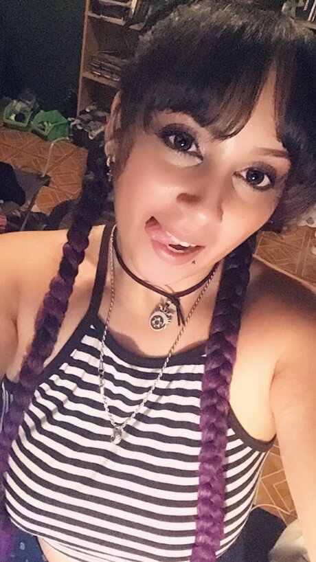 AsstasticReina xxx nackten archiv