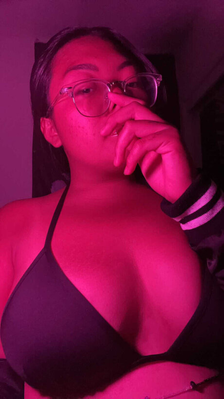 KymikoHarrada schöne beste foto