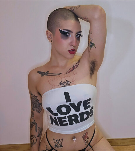 Sierra Snow_ model exklusive galerie