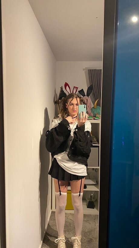 egirl sofi hübsche schöne bild