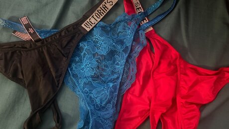 Muff thong schauspielerin nackt bilder