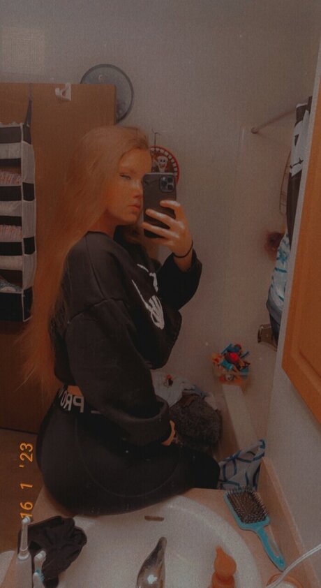 Emma lauren top akt bilder