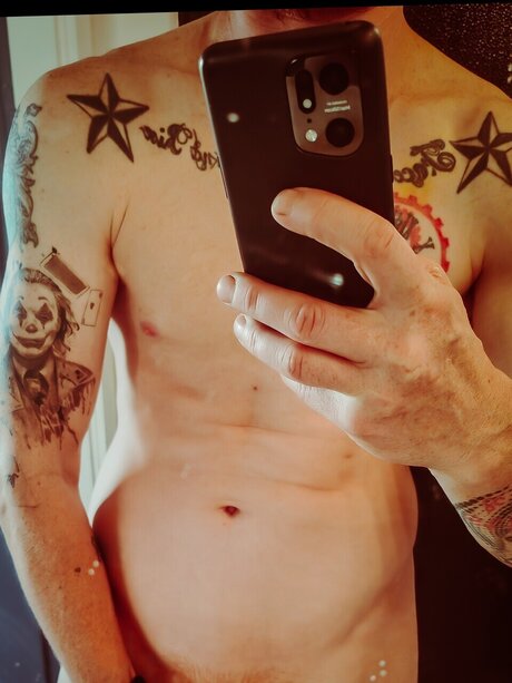 The Raven pornographische bilder