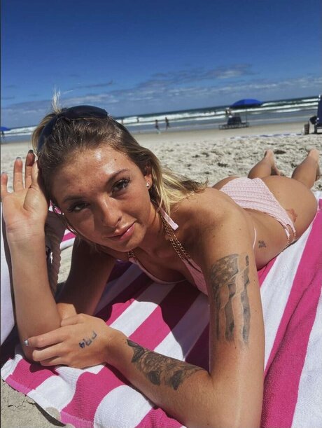 vanessa schauspielerin nackt galerien